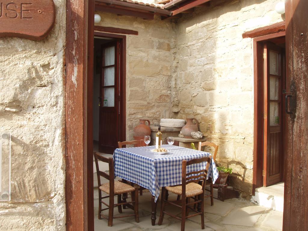 Niovi House Daire Taşkent Oda fotoğraf